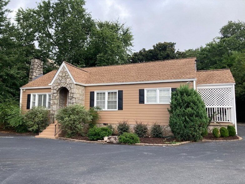 2160 Lavista Rd NE, Atlanta, GA à louer - Photo de l’immeuble – Image 1 sur 8