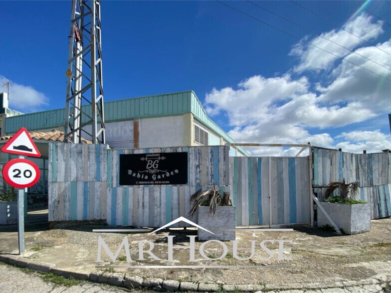 Industriel/Logistique dans Yuncos, Toledo à louer - Photo principale – Image 1 sur 9