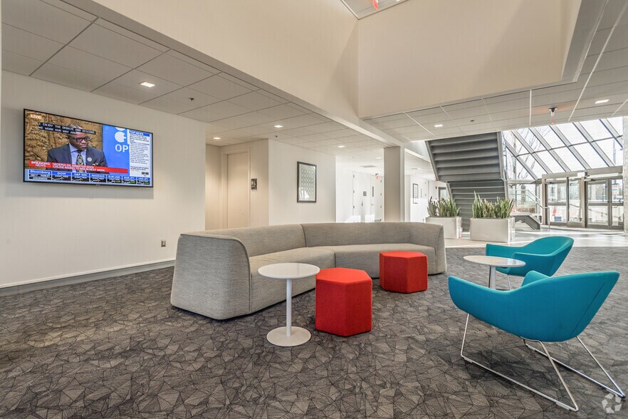 33 Boston Post Rd W, Marlborough, MA à louer - Hall d’entrée – Image 3 sur 6