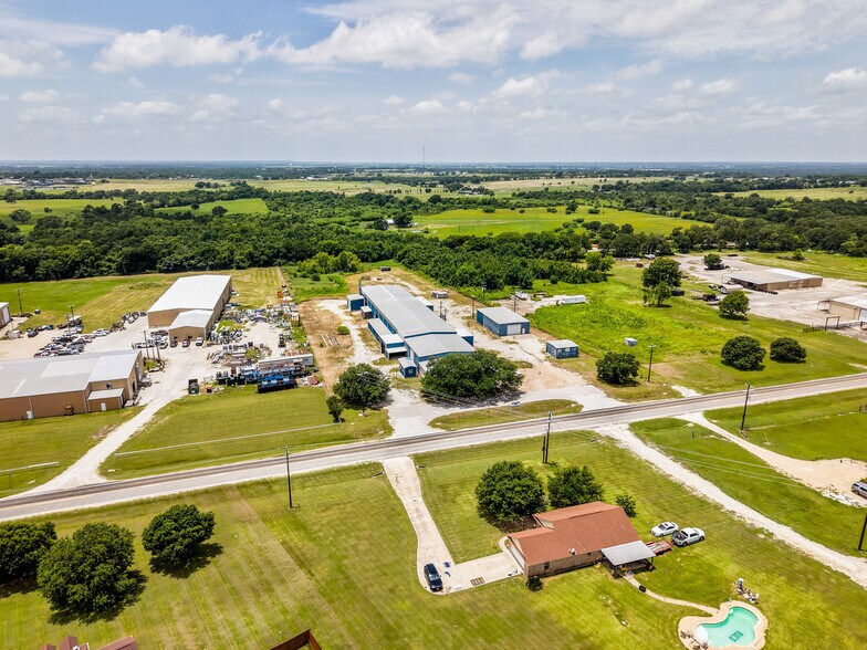 5808 Fm 3455 Rd, Navasota, TX à louer - Photo de l’immeuble – Image 2 sur 29