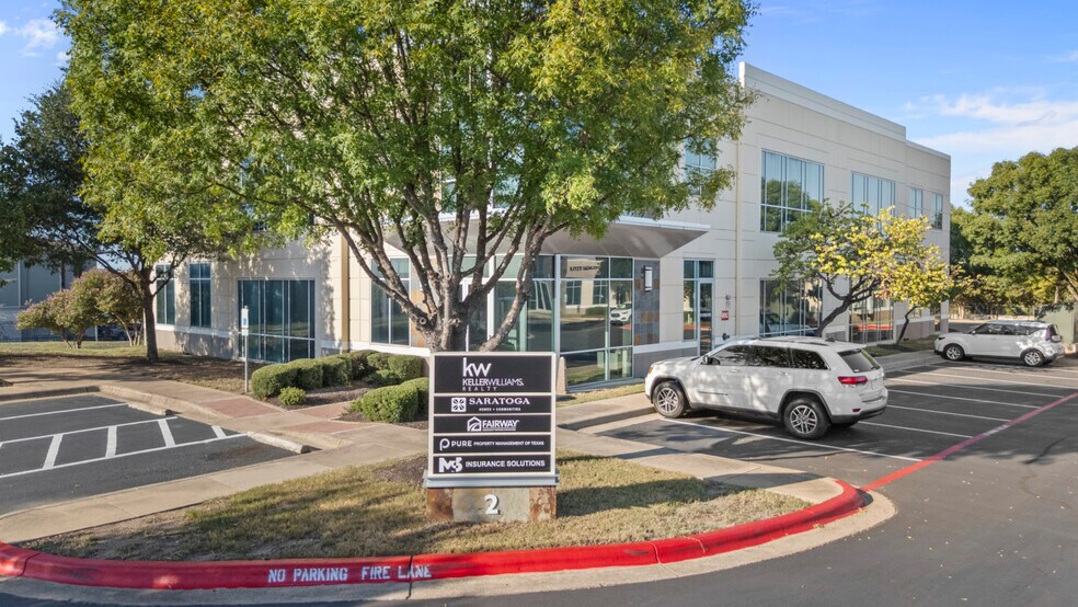 2300 Greenhill Dr, Round Rock, TX à vendre - Photo de l’immeuble – Image 3 sur 42
