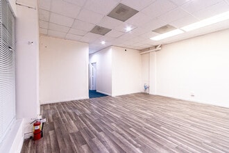 706 Polk St, San Francisco, CA à louer Photo intérieure– Image 1 sur 7