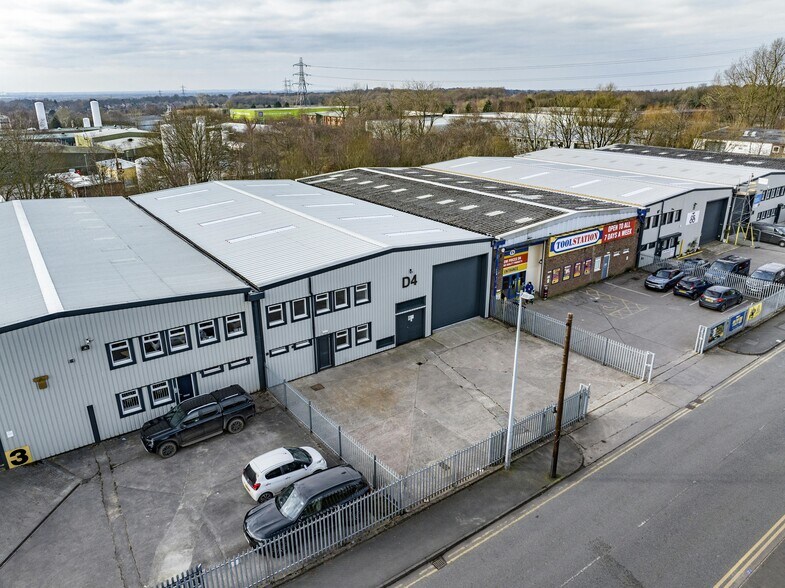 Preistley Rd, Manchester à louer - Photo de l’immeuble – Image 3 sur 8