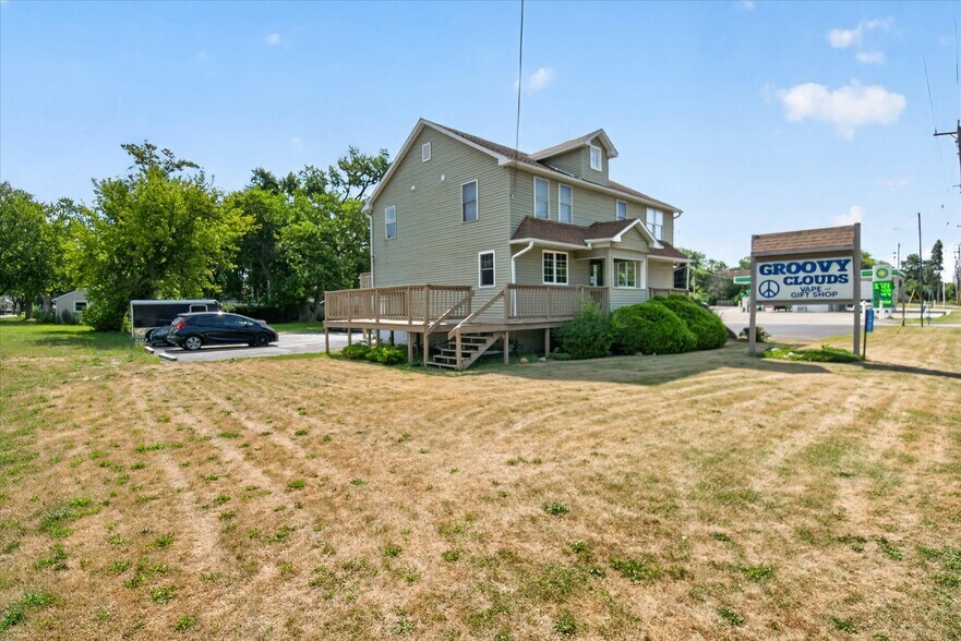 12425 Antioch Rd, Trevor, WI à vendre - Photo de l’immeuble – Image 2 sur 23