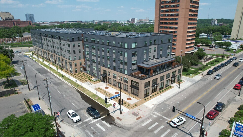 901 27th Ave S, Minneapolis, MN à louer - Photo de l’immeuble – Image 3 sur 3