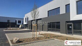 Plus de détails pour Industriel/Logistique à louer