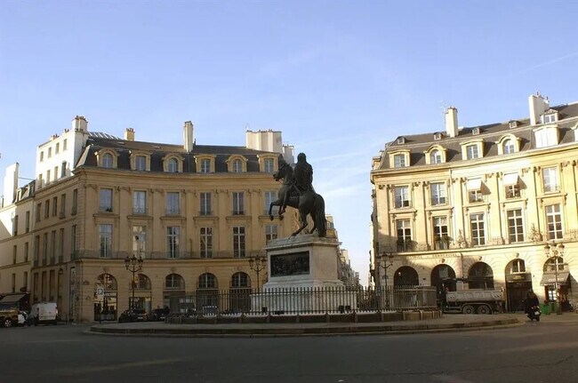 Plus de détails pour Local commercial à louer