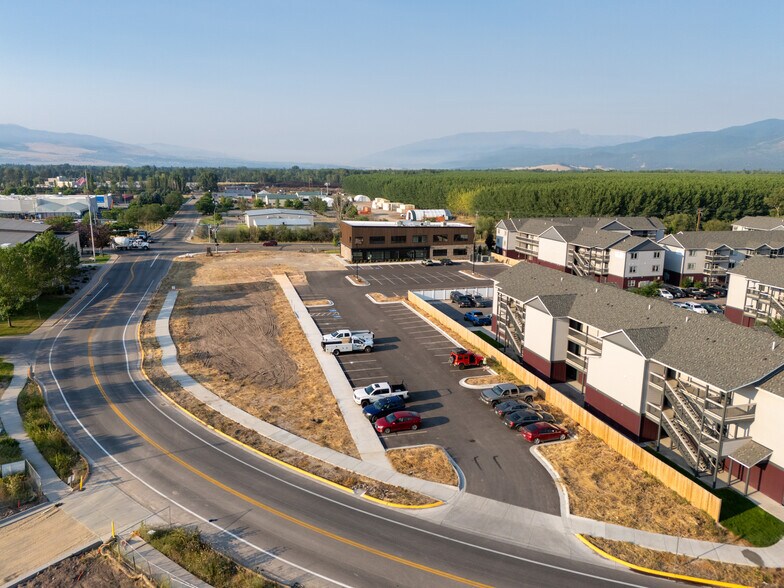 3760 Mullan Rd, Missoula, MT à vendre - Photo de l’immeuble – Image 2 sur 18