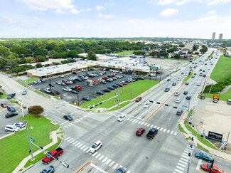 Plus de détails pour 1616-1636 W University Dr, Denton, TX - Local commercial à louer