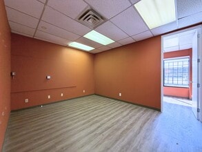 3790-3820 Victoria Park Av, Toronto, ON à louer Photo intérieure– Image 2 sur 4