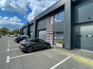 Plus de détails pour Bureau, Local d'activités à louer