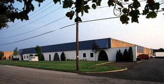 Plus de détails pour 20-38 Aero Rd, Bohemia, NY - Industriel/Logistique à louer