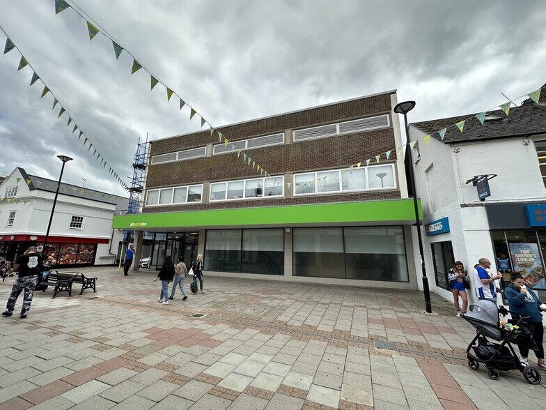 105-109 Montague St, Worthing à louer - Photo de l’immeuble – Image 1 sur 2