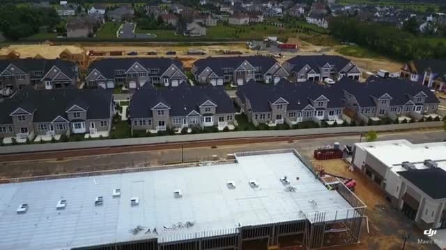 209 Applegarth Rd, Monroe Township, NJ à louer - Vidéo sur l’annonce professionnelle – Image 2 sur 9