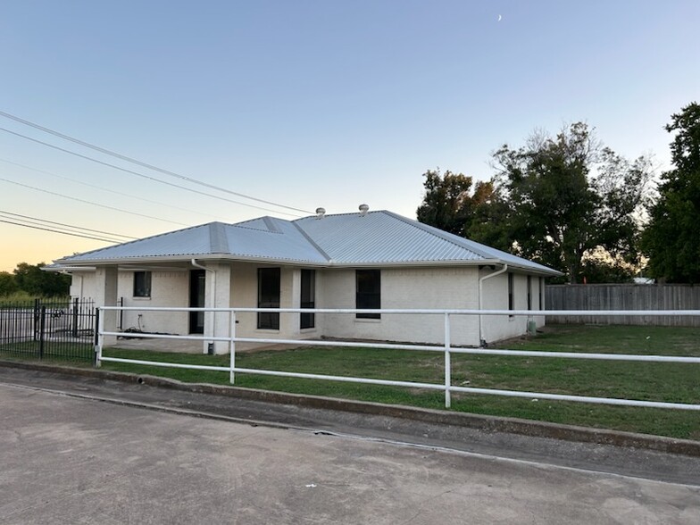 203 FM 156 N, Haslet, TX à louer - Photo de l’immeuble – Image 3 sur 19