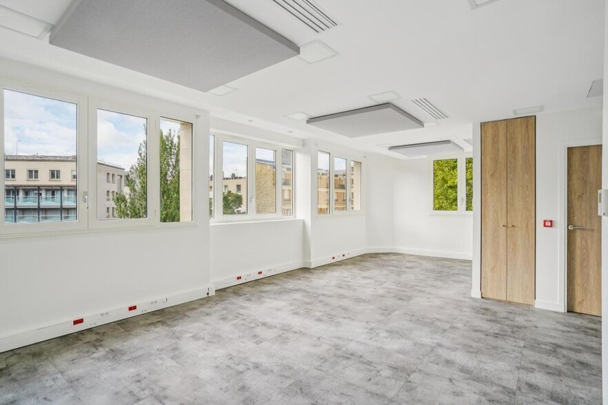 11 Rue Galvani, Paris à louer - Photo de l’immeuble – Image 3 sur 17