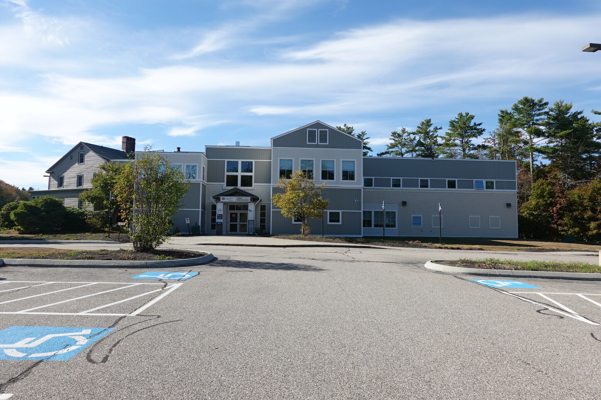 655 Main St, Saco, ME à louer Photo de l’immeuble– Image 1 sur 7