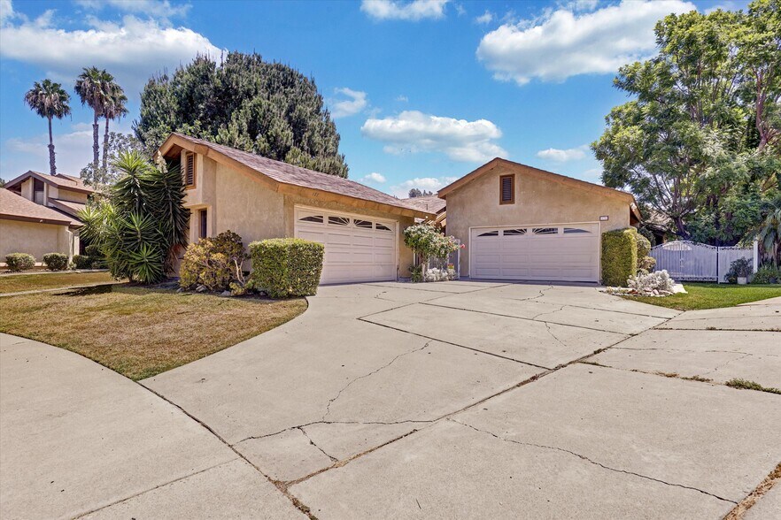 175 S Woodlawn Dr, Orange, CA à vendre - Photo principale – Image 1 sur 12