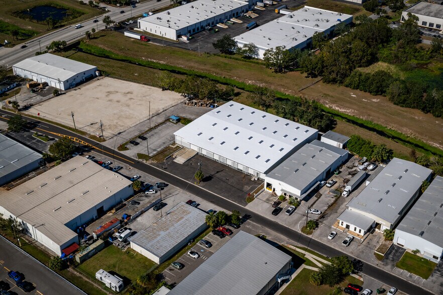 5329 W Crenshaw St, Tampa, FL à louer - Aérien – Image 3 sur 15