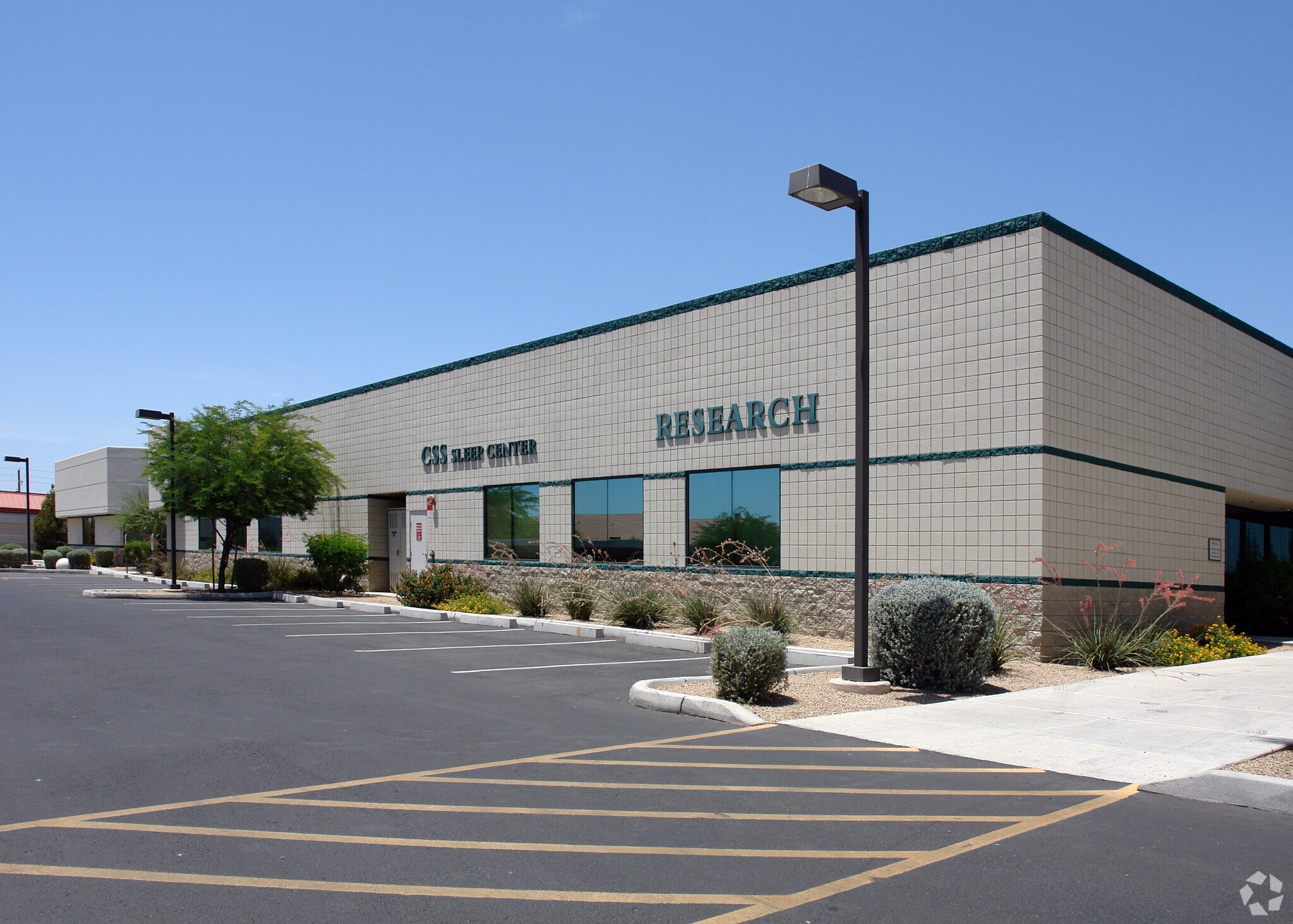 4045 E Union Hills Dr, Phoenix, AZ à vendre Photo principale– Image 1 sur 23