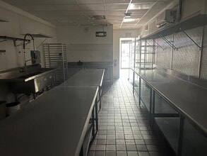 64 School St, Glen Cove, NY à louer Photo intérieure– Image 2 sur 11