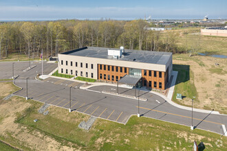 130 Canal Landing Blvd, Greece, NY - VUE AÉRIENNE  vue de carte - Image1