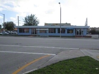 3500 NW 7th St, Miami, FL à louer - Photo de l’immeuble – Image 3 sur 7