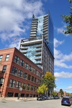 730 N Milwaukee Ave, Chicago, IL à louer Photo intérieure– Image 1 sur 5