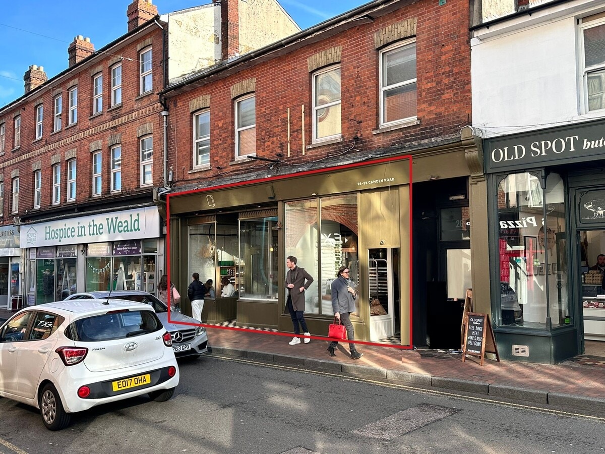 26-28 Camden Rd, Tunbridge Wells, KEN TN1 2PT - Lot 26-28 - - Photo intérieure - Image 1 of 4