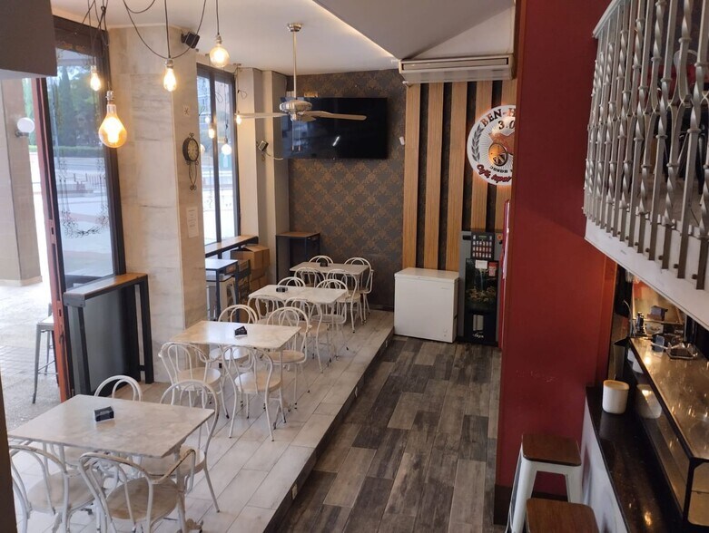 Local commercial dans Valladolid à vendre - Photo de l’immeuble – Image 3 sur 27