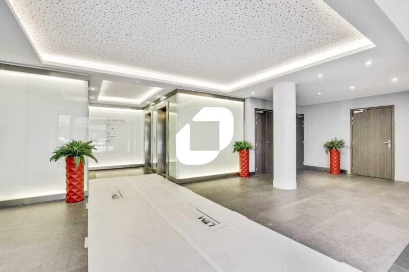 Bureau dans Levallois-Perret à vendre - Hall d’entrée – Image 2 sur 7