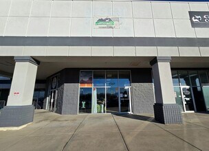 756 N Main St, Tooele, UT à louer Photo intérieure– Image 2 sur 22