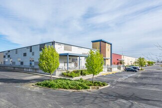 Plus de détails pour 4700-4940 Lang Ave, Mcclellan, CA - Industriel/Logistique à louer
