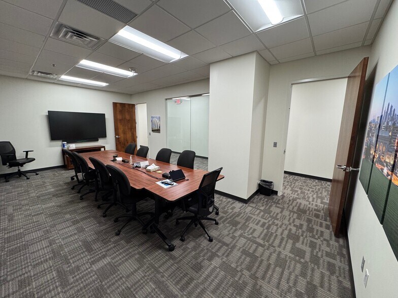 10 W 9th St, Kansas City, MO à louer - Photo intérieure – Image 3 sur 24