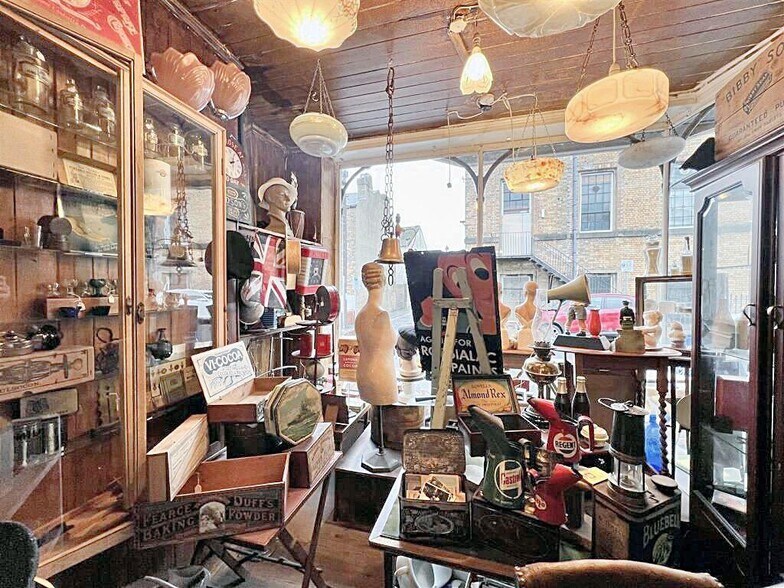 3 Oxford St, Scarborough à vendre - Photo de l’immeuble – Image 2 sur 9