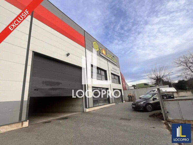 Industriel/Logistique dans Fréjus à louer - Photo de l’immeuble – Image 3 sur 5