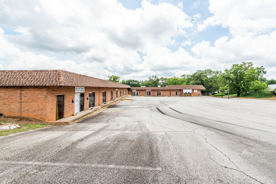 Church Street Office Park portefeuille de 2 biens à vendre sur LoopNet.fr - Photo de l’immeuble – Image 3 sur 19