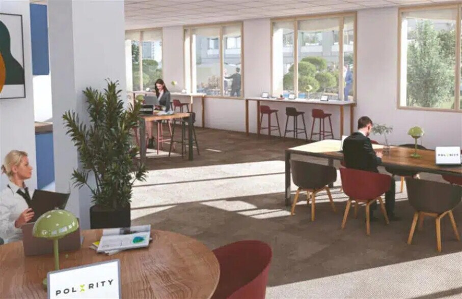 Bureau dans Ivry-sur-Seine à louer - Photo de l’immeuble – Image 3 sur 7