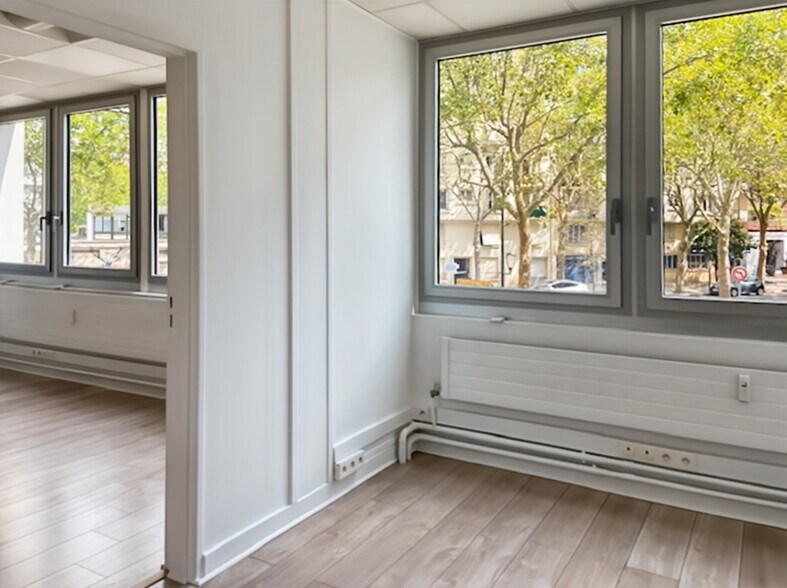 Bureau dans Boulogne-Billancourt à louer - Photo de l’immeuble – Image 3 sur 6