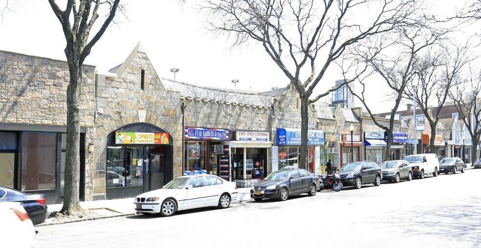 93 Gramatan Ave, Mount Vernon, NY à louer - Photo de l’immeuble – Image 1 sur 3