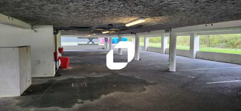 Bureau dans Mérignac à louer - Photo de l’immeuble – Image 2 sur 17