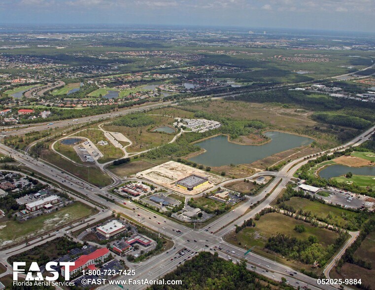Treeline Ave. & Goldenwood Dr, Fort Myers, FL à vendre - Aérien – Image 3 sur 14