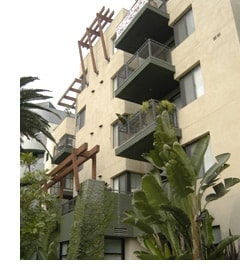 1535 6th St, Santa Monica, CA à louer - Photo de l’immeuble – Image 2 sur 16