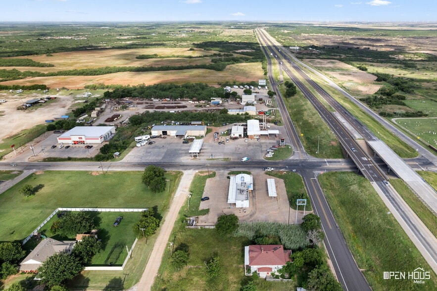 1298 N Bailey St, Electra, TX à vendre - Aérien – Image 2 sur 25