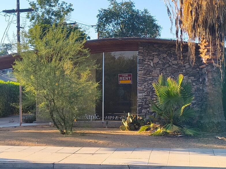 1525 E Olive Ave, Fresno, CA à louer - Photo principale – Image 1 sur 1