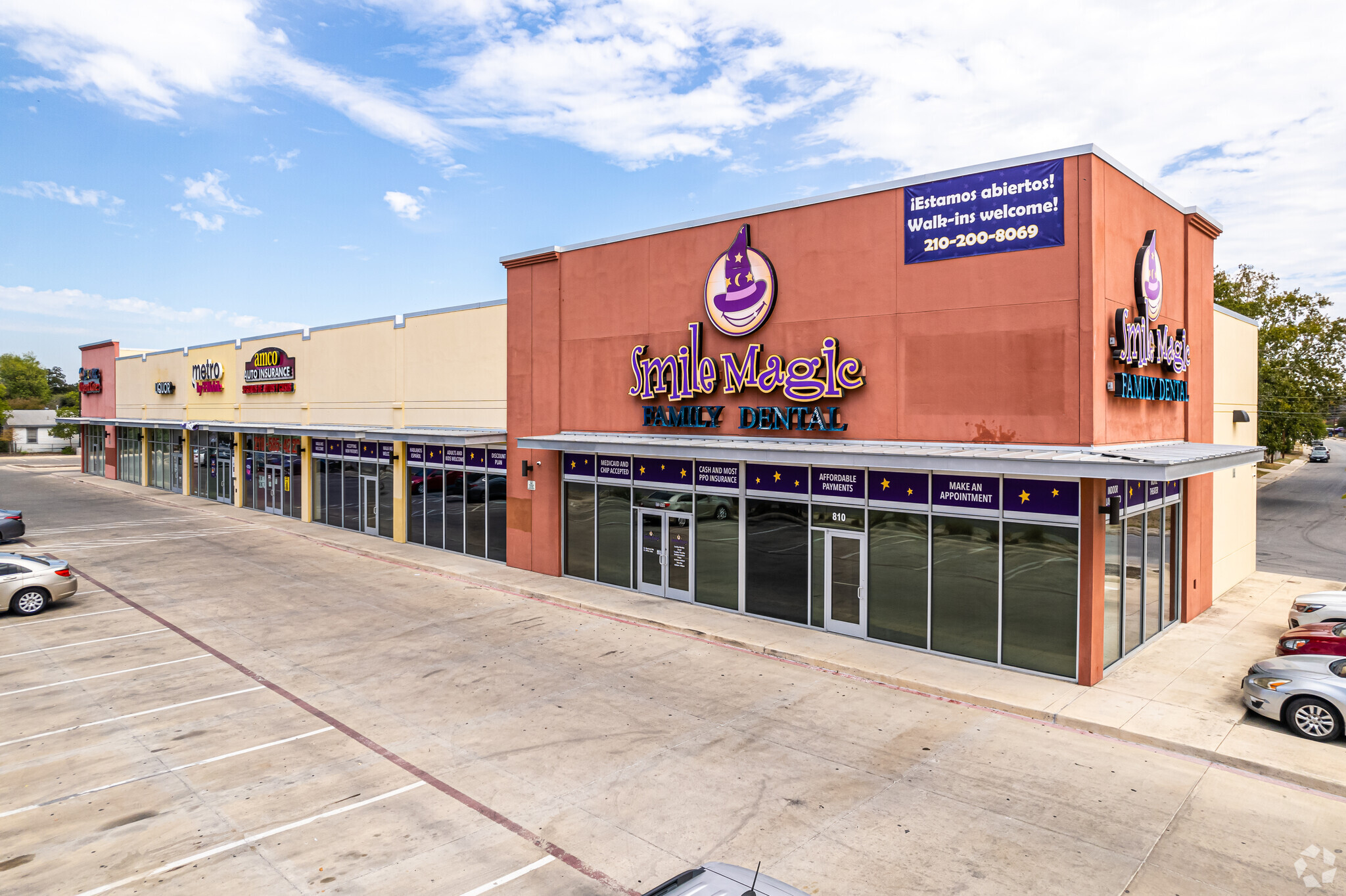 411 Las Palmas Dr, San Antonio, TX à louer Photo principale– Image 1 sur 9