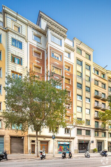 Carrer del Rosselló, 285, Barcelone, Barcelona à louer - Photo principale – Image 1 sur 1
