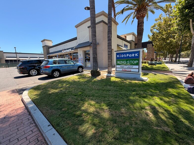 812 Winchester Blvd, San Jose, CA à louer - Photo de l’immeuble – Image 1 sur 5