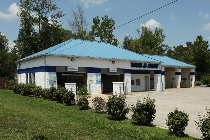 7 Established Car Washes portefeuille de 7 biens à vendre sur LoopNet.fr - Photo principale – Image 3 sur 5