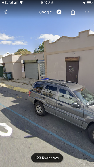 1661 McDonald Ave, Brooklyn, NY à louer - Photo de l’immeuble – Image 3 sur 12